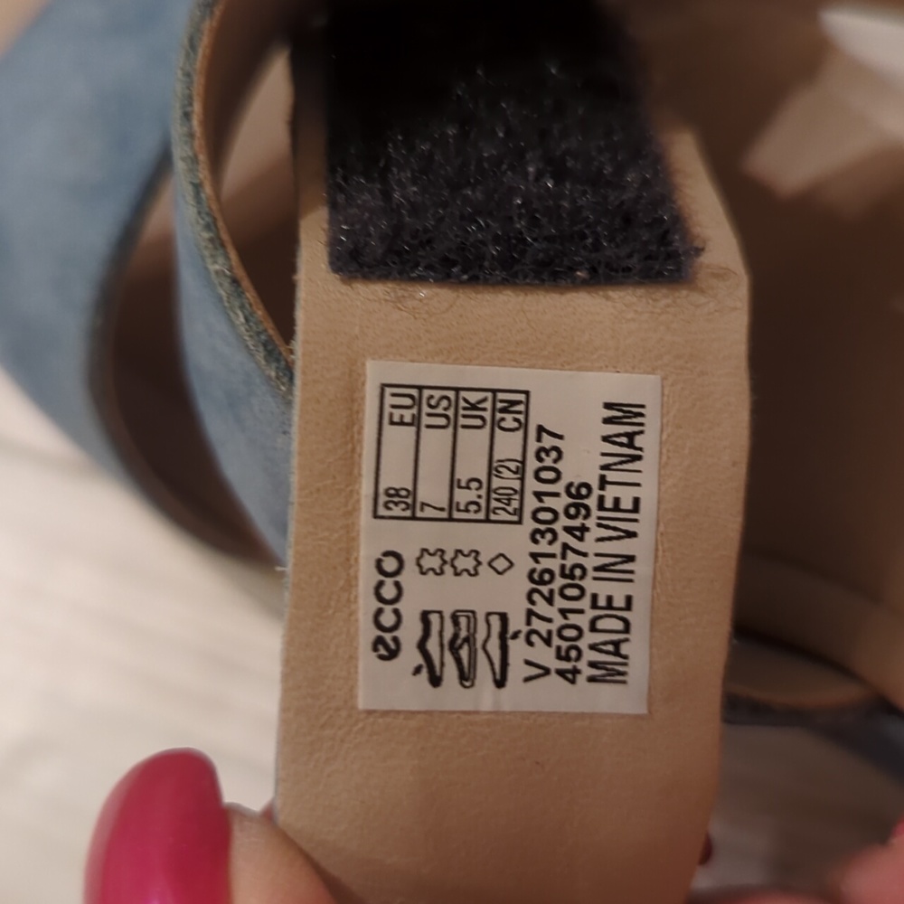 ECCO Women's Shape Wedge Plateau Sandal, indigo, Size (7) 38 - Picture 7 of 7